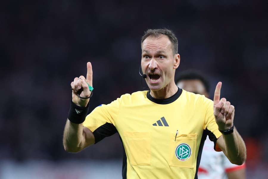 Rozhodčí čeká v Bundeslize novinka. 