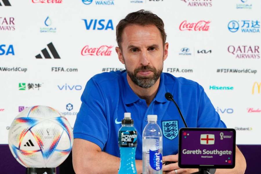 Anglicko je proti Iránu jasným favoritom, Southgate ale musí odrážať kritiku