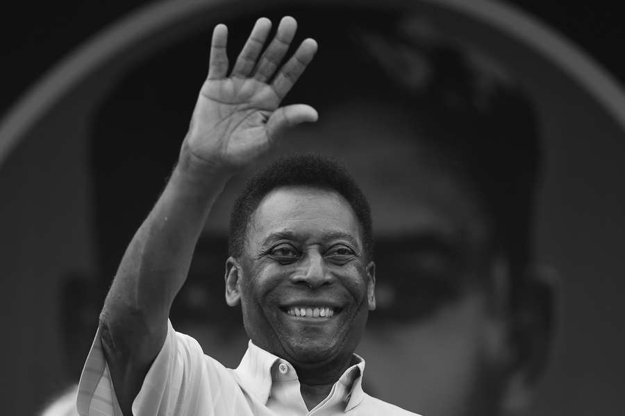 Pelé é considerado o maior brasileiro de todos os tempos