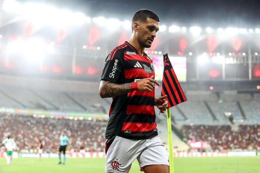 Arrasca está irresistível no início do campeonato