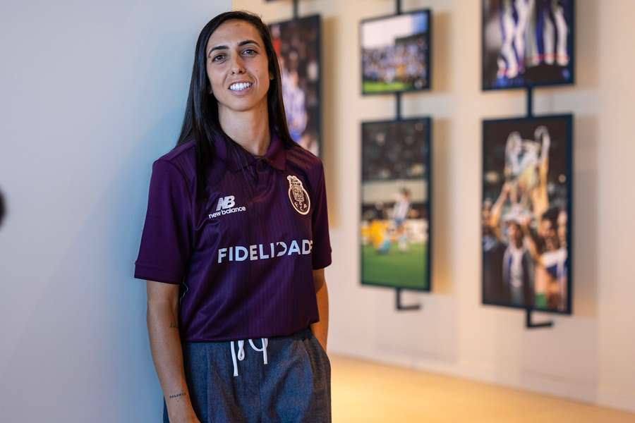 Fátima Pinto com a camisola do FC Porto