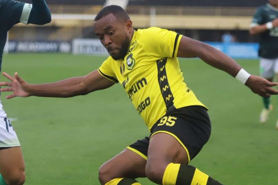 São Bernardo briga pela vaga na Série B São Bernardo briga pela vaga na Série B