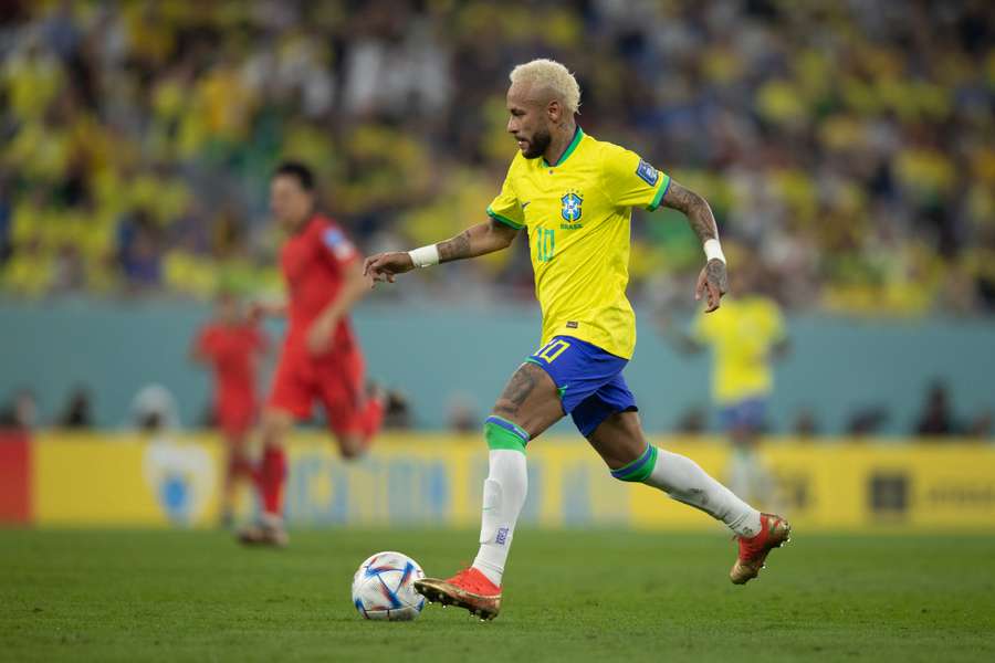 Neymar ficou de fora da lista por lesão