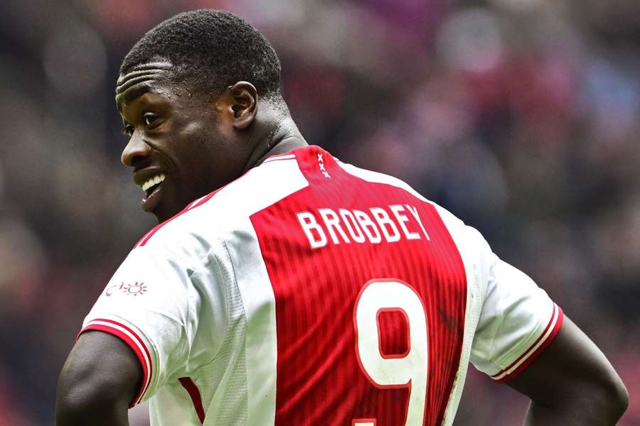 Brian Brobbey is clubtopscorer van Ajax met 20 doelpunten in alle competities