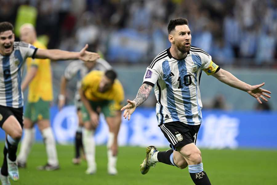 Lionel Messi speelt op WK tegen Australië duizendste wedstrijd op hoogste niveau