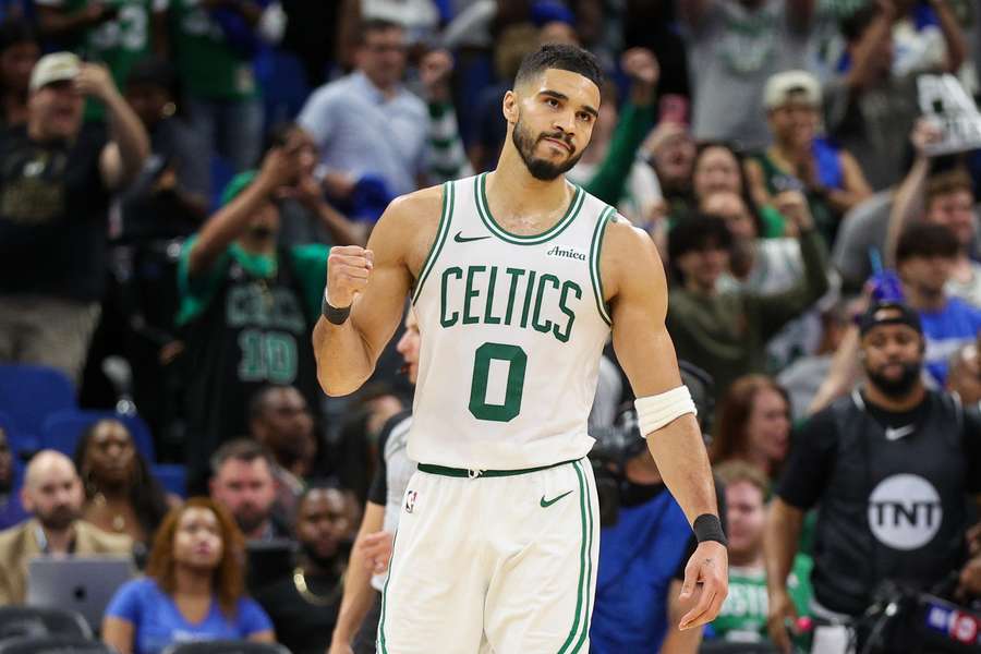 Obrońcy tytułu Boston Celtics są o krok od półfinału Konferencji Wschodniej
