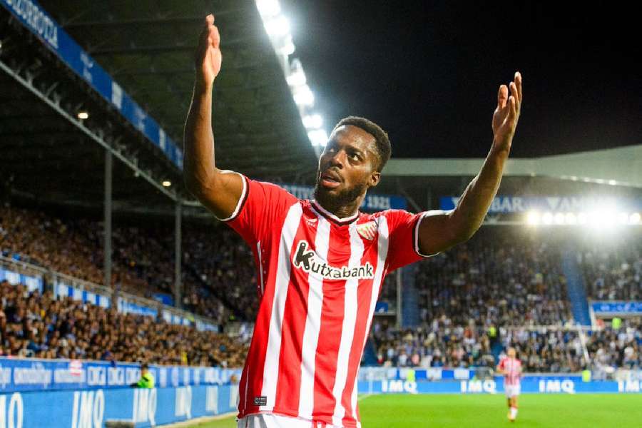 Iñaki Williams comemora o 0-1