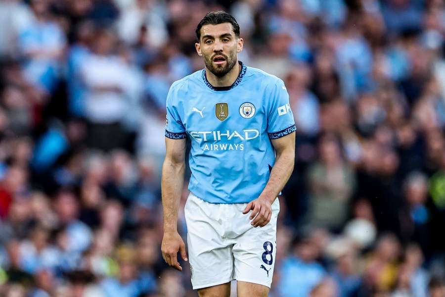 Man City midfielder set to miss the start of next season after major surgery