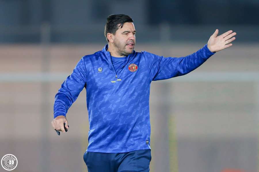 Cosmin Contra