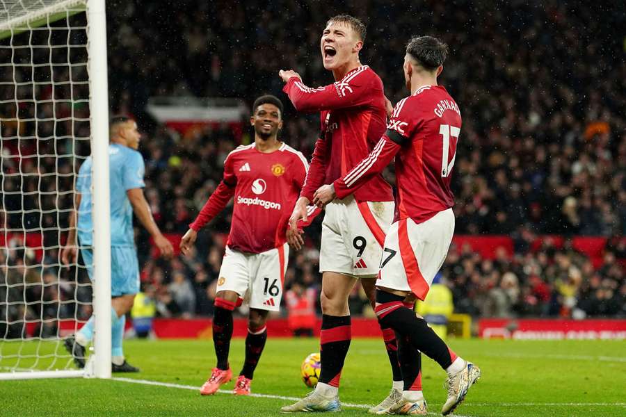 Old Trafford sledoval ďalšiu domácu prehru United. 
