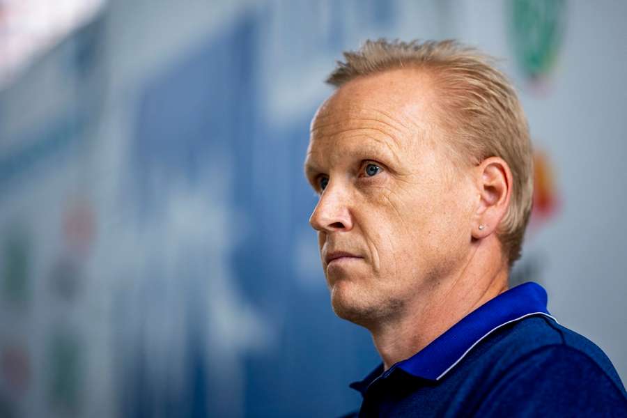 Carsten Ramelow hat die überbordende Belastung für Profifußballer kritisiert.