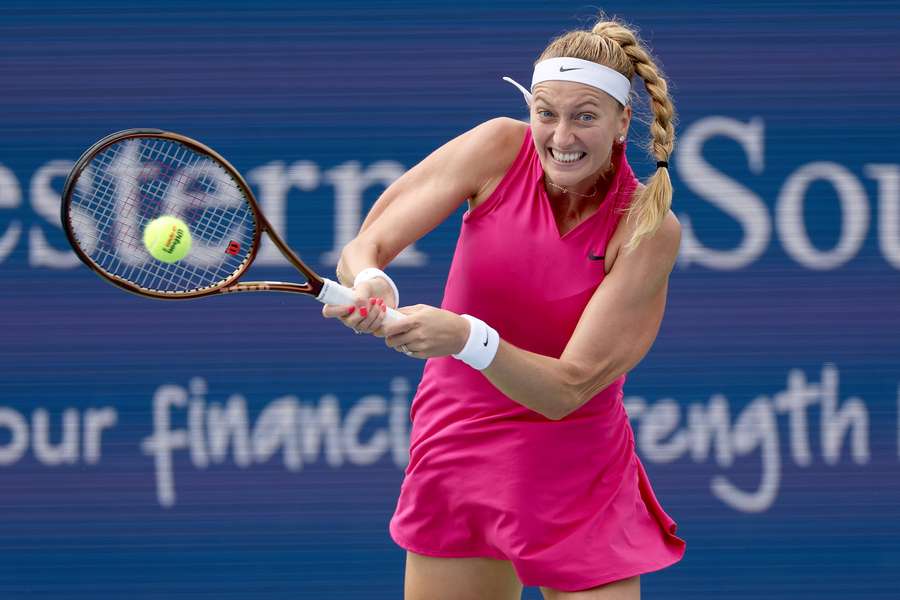 De verliezend finalist van vorig jaar Petra Kvitova schakelde in de eerste ronde Anna Blinkova uit