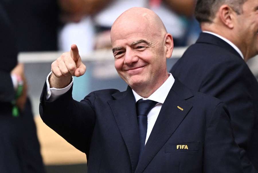 Infantino wäre zum absoluten Spitzenverdiener aufgestiegen Infantino wäre zum absoluten Spitzenverdiener aufgestiegen