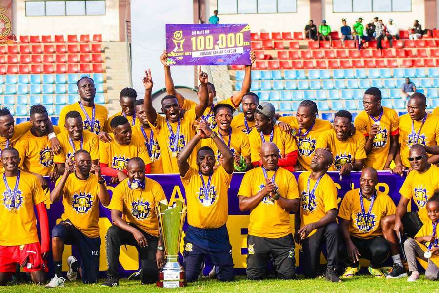 Kenya Police with the FKF Mozzart Bet Cup trophy