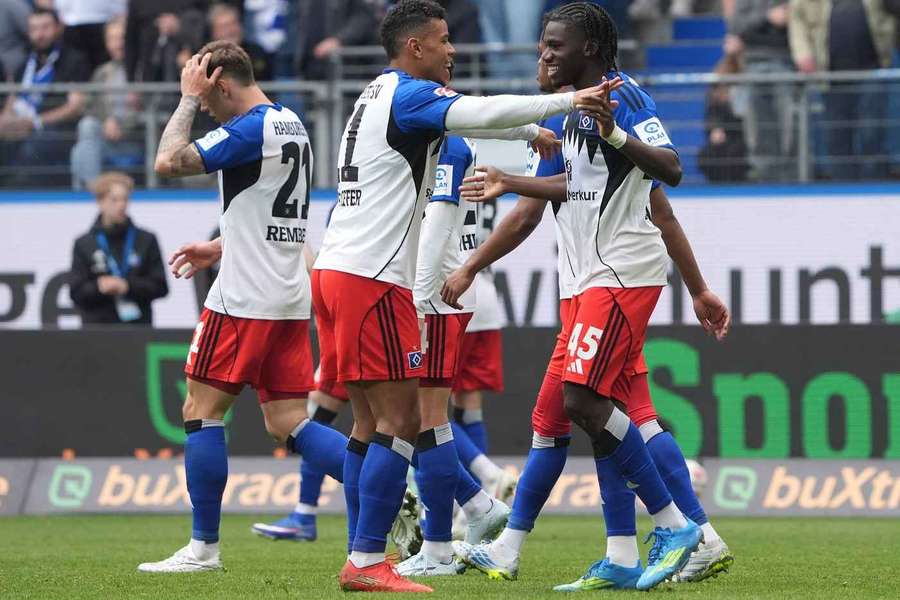 Fábio Baldé fez o terceiro golo do Hamburgo aos 67 minutos