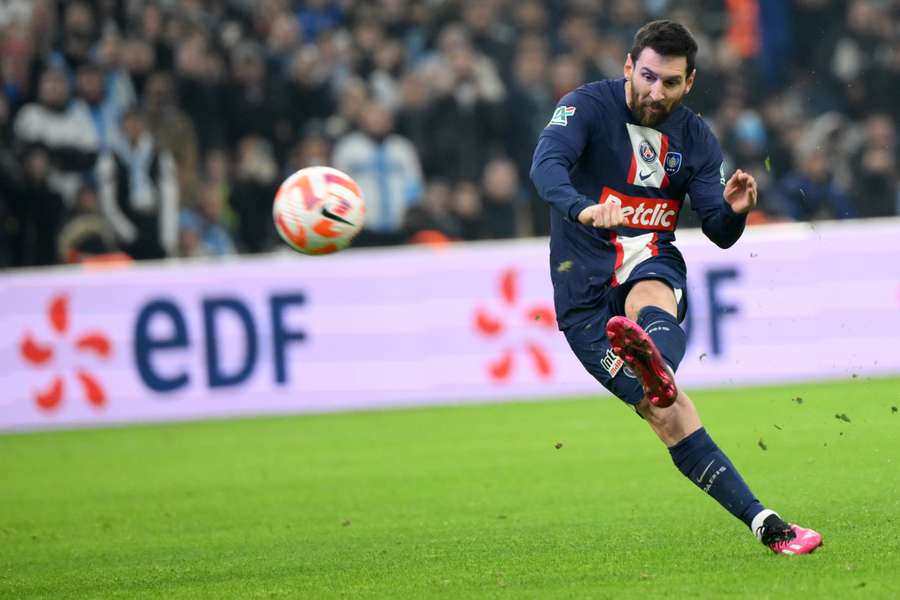 Messi sofreu lesão no jogo contra o Olympique de Marseille na Copa da França
