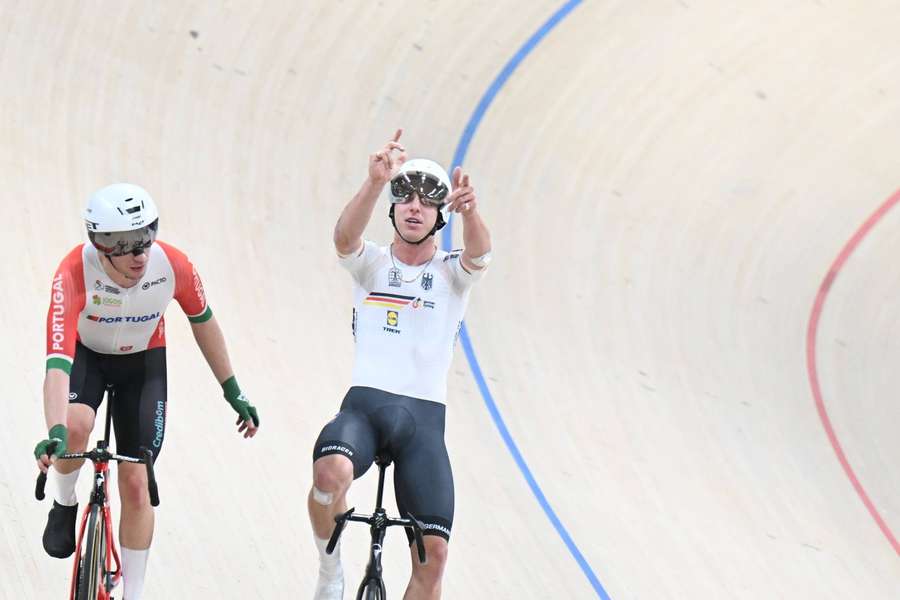 Teutenberg (r.) feiert Gold über 40 km im Punkterennen