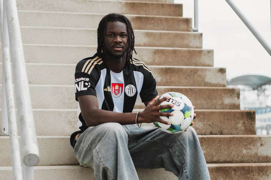 Přes Emiráty a Lotyšsko až do Budějovic. Dynamo představilo další africkou posilu