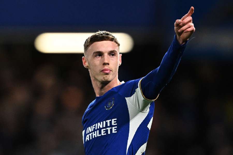 Cole Palmer foi o destaque em passeio dos Blues em Stamford Bridge