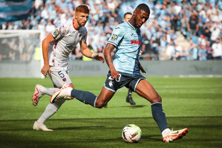 Josué Casimir contre Clermont.