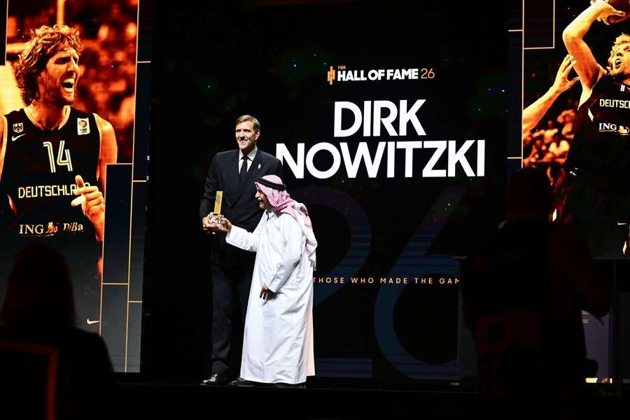 Dirk Nowitzki wurde in die FIBA Hall of Fame aufgenommen.