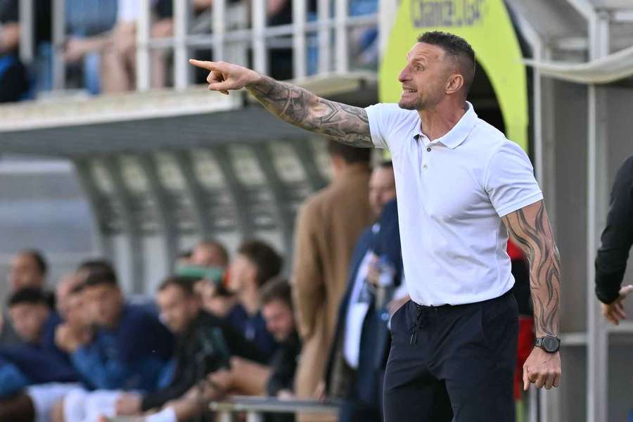 Trenér pražské Dukly Pavel Šustr.