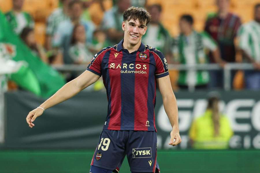 Real Madrid avança para a contratação da sensação do Levante Real Madrid avança para a contratação da sensação do Levante