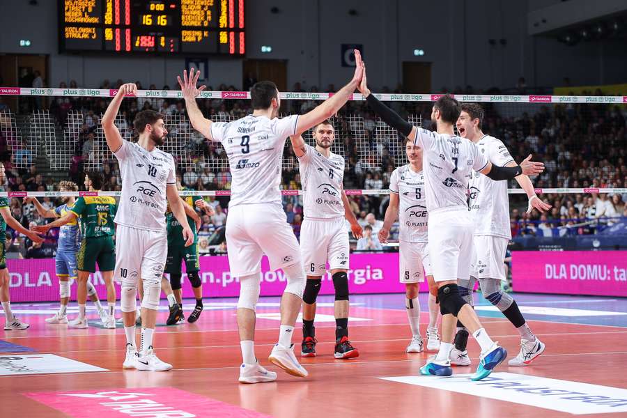 Ekstraklasa siatkarzy - Firlej: chwała nam za to, że wygraliśmy mecz z Zawierciem w trzech setach