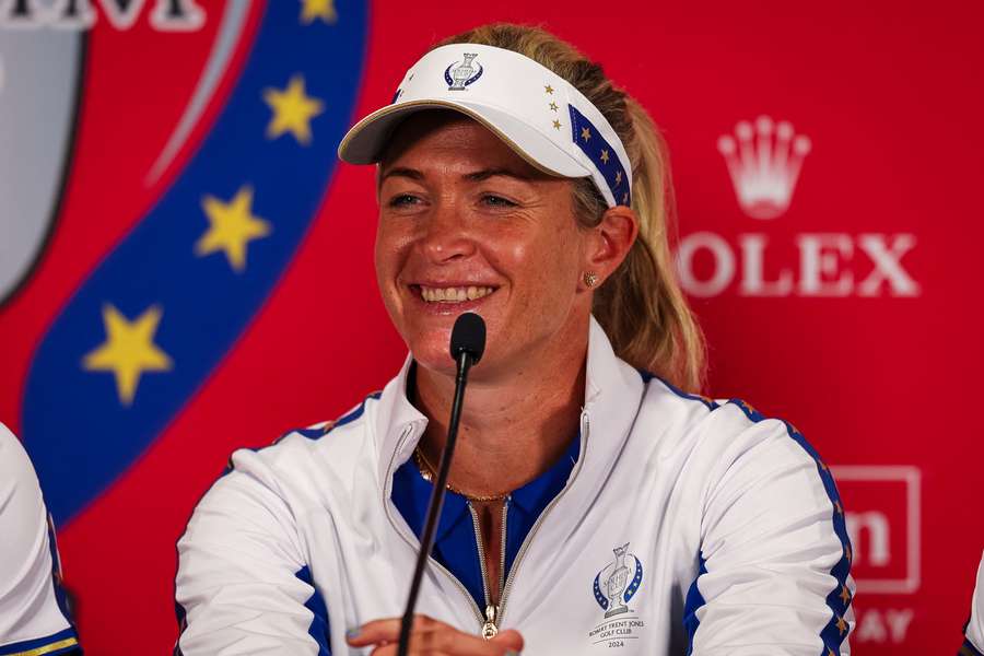 Captain Suzann Pettersen tijdens de persconferentie op dinsdag