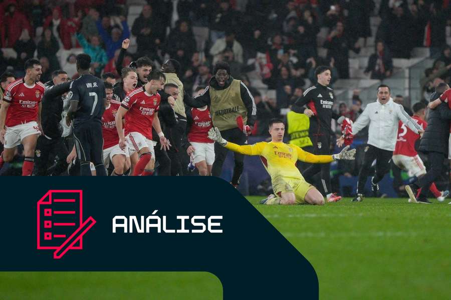 Jogadores do Benfica celebram um golo ao cair do pano frente ao Real Madrid