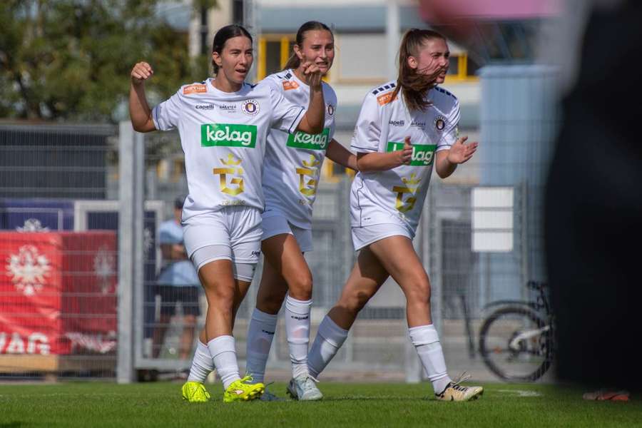 Austria Klagenfurt gewinnt souverän gegen SG Geretsberg/Bürmoos und steigt in die nächste Runde auf Austria Klagenfurt gewinnt souverän gegen SG Geretsberg/Bürmoos und steigt in die nächste Runde auf