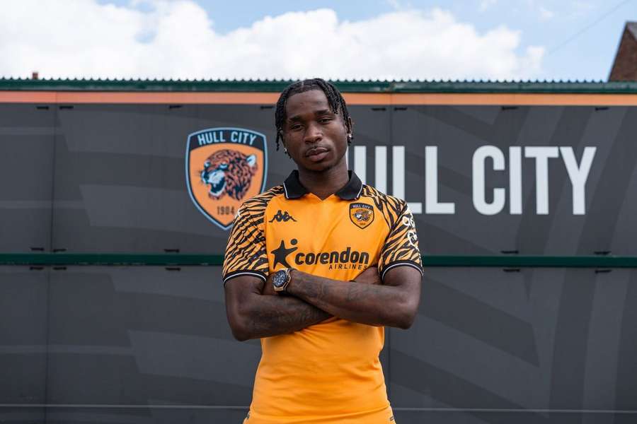 DONE DEAL: Man City winger Ndala joins Hull DONE DEAL: Man City winger Ndala joins Hull