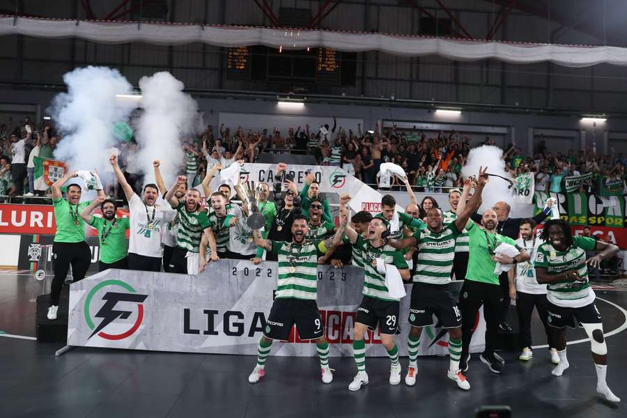 O Sporting sagrou-se tricampeão nacional na última temporada