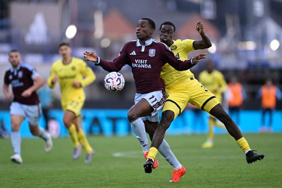 Aston Villa's Nicolas Jackson in action with Brentford's Michael Kayode Aston Villa's Nicolas Jackson in action with Brentford's Michael Kayode