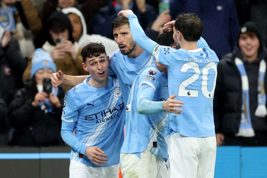 Jogadores do Manchester City fizeram o dever de casa neste sábado 