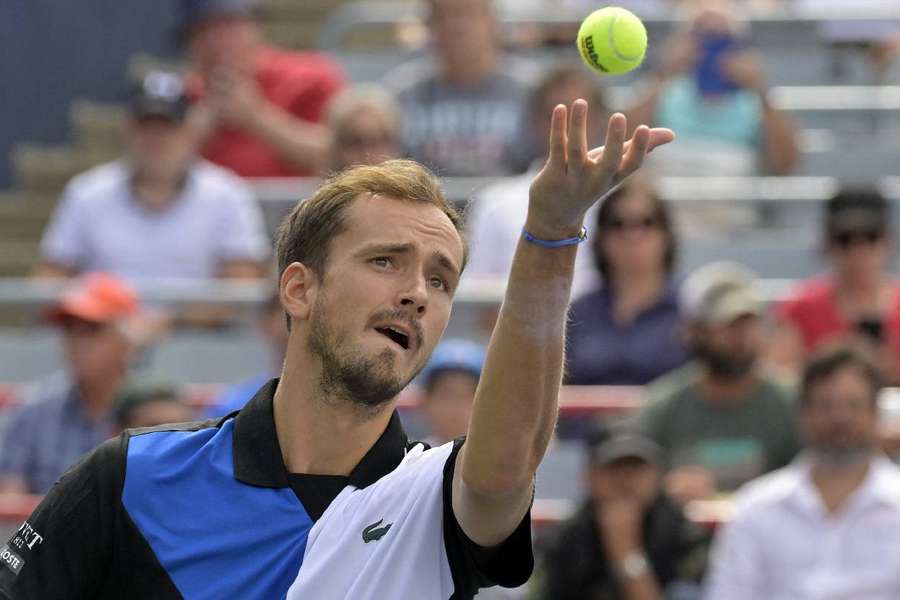 Daniil Medvedev marches into the next round in Cincinnati 