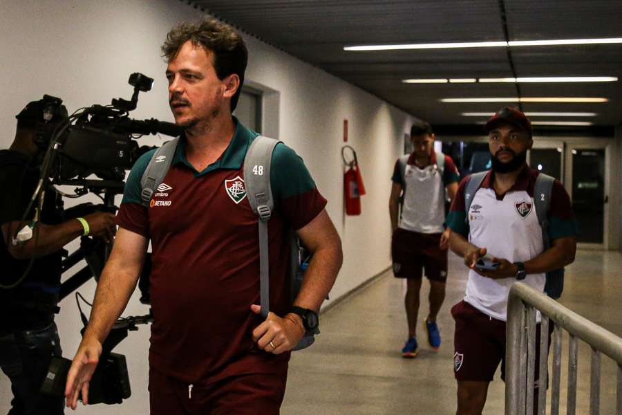 Diniz não será o primeiro a dividir atenções entre clube e Seleção