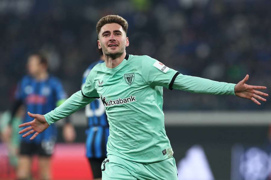 Athletic Club's Robert Navarro scored and assisted another against Atalanta Athletic Club's Robert Navarro scored and assisted another against Atalanta