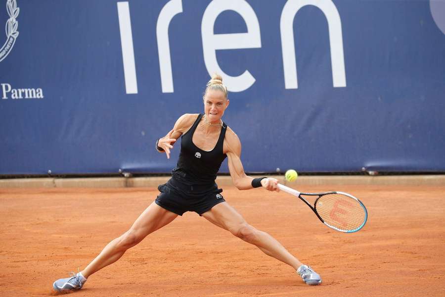 Arantxa Rus in actie op gravel