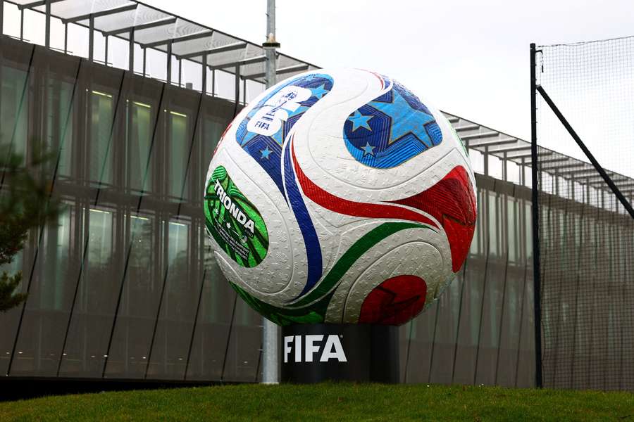 Nawet wiceprezydent FIFA wycofał poparcie dla Infantino: „kropla, która przepełniła czarę”