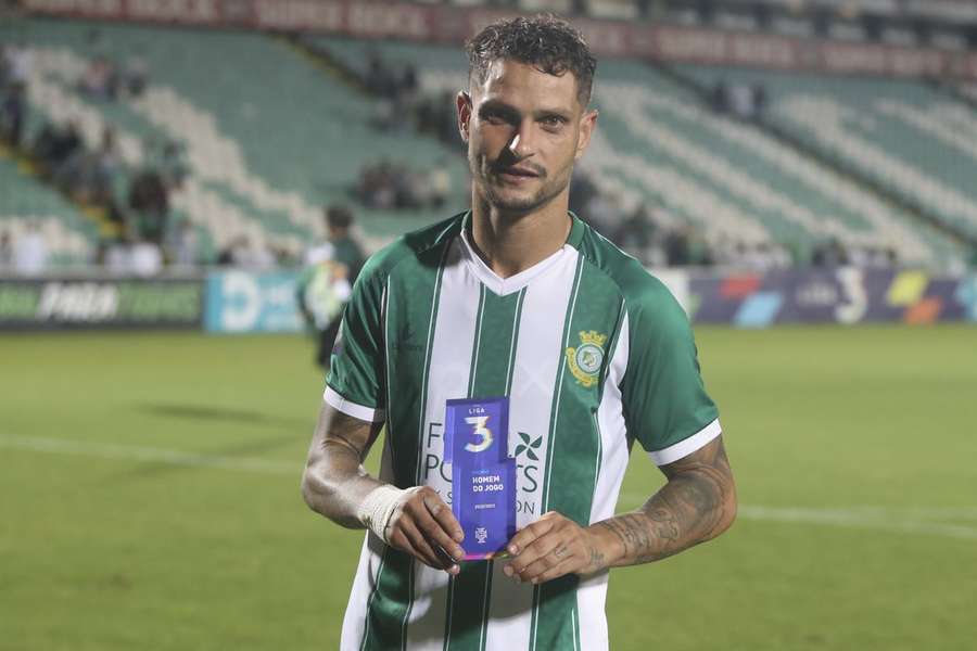 Zequinha regressa aos escalões profissionais pela porta do Belenenses