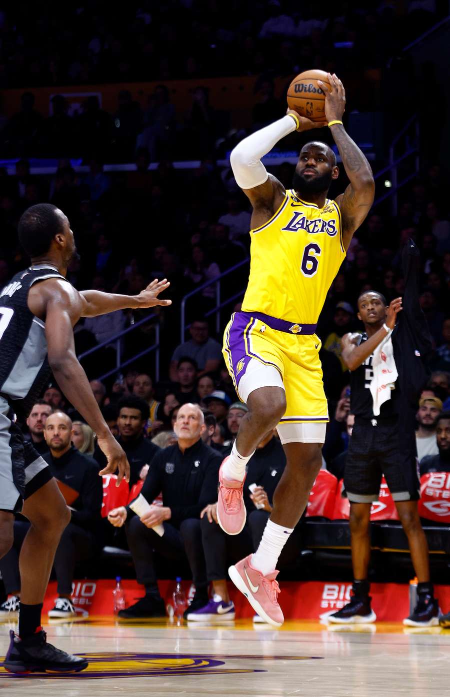  LeBron James #6 of the Los Angeles Lakers takes a shot against the Sacramento Kings in the second half