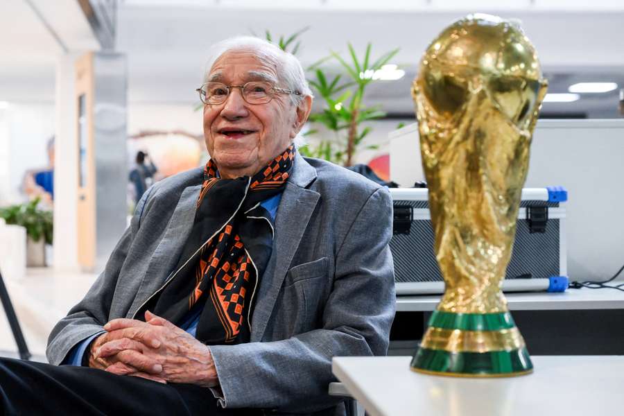 Enrique Macaya cubrirá otro Mundial Enrique Macaya cubrirá otro Mundial