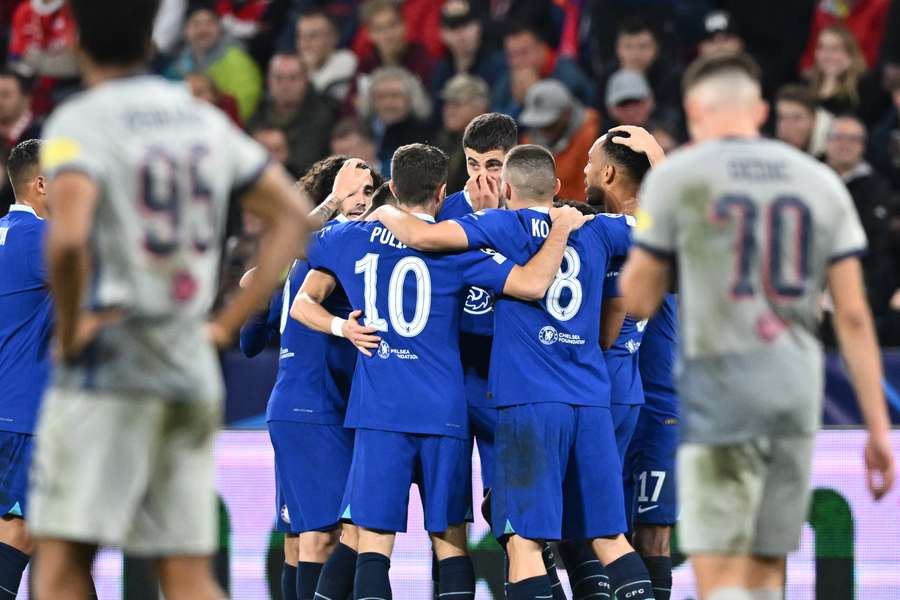 O Chelsea garantiu vaga no mata-mata da Liga dos Campeões