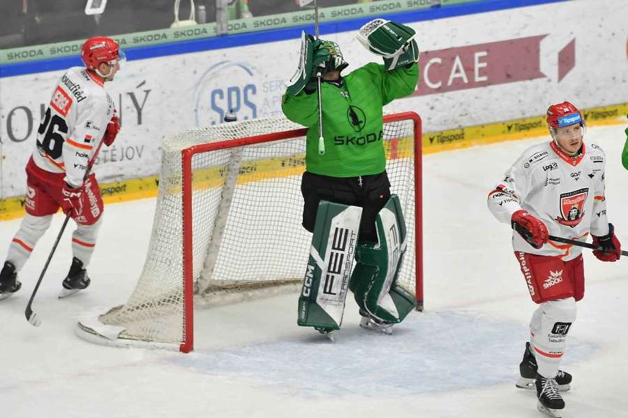 Mokry slaví první nulu v extralize.