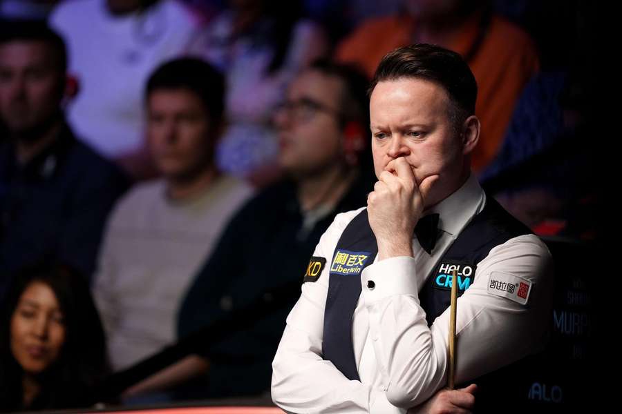Shaun Murphy (im Bild) nachdenklich im Duell mit Zhao Xintong