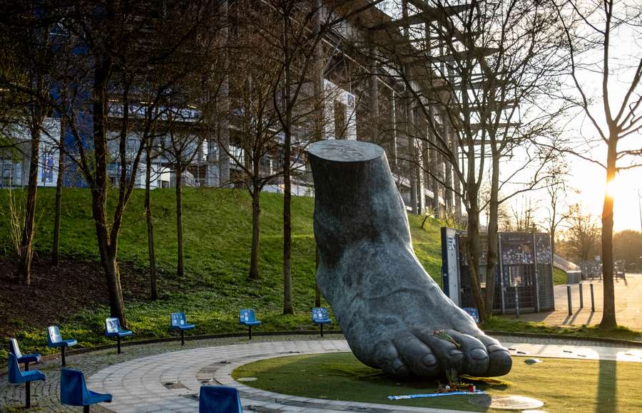 Das Uwe Seeler Denkmal ist ein Heiligtum für die Fans des Hamburger SV