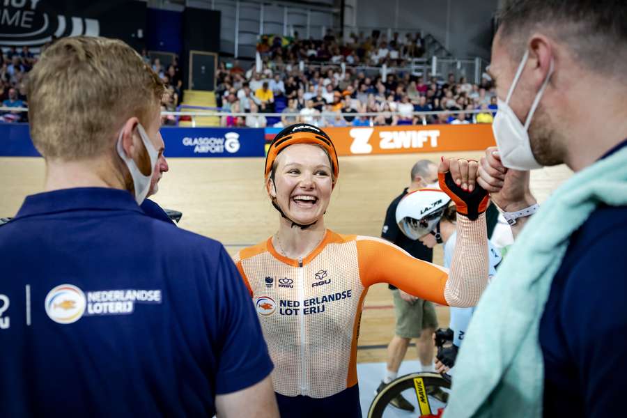 Maike van der Duin werd voor de derde keer tweede op het WK-onderdeel scratch