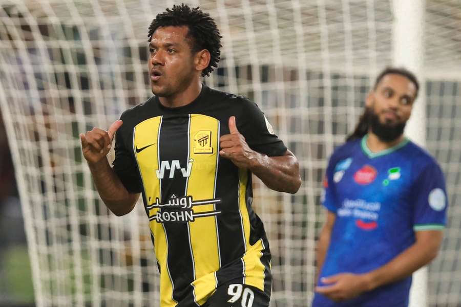 Romarinho iniciou a reação do Al-Ittihad contra o Al-Fateh