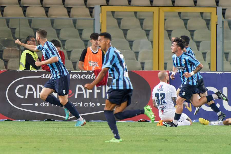 Serie B, il Lecco potrà giocare tra i cadetti, respinto ricorso Perugia